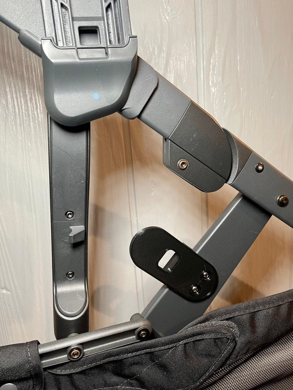 UppaBaby Vista Stroller Replacement Latch / 2015+ Stroller / Secures Stroller in Closed Position / Durable, Easy to Install / V1 or V2