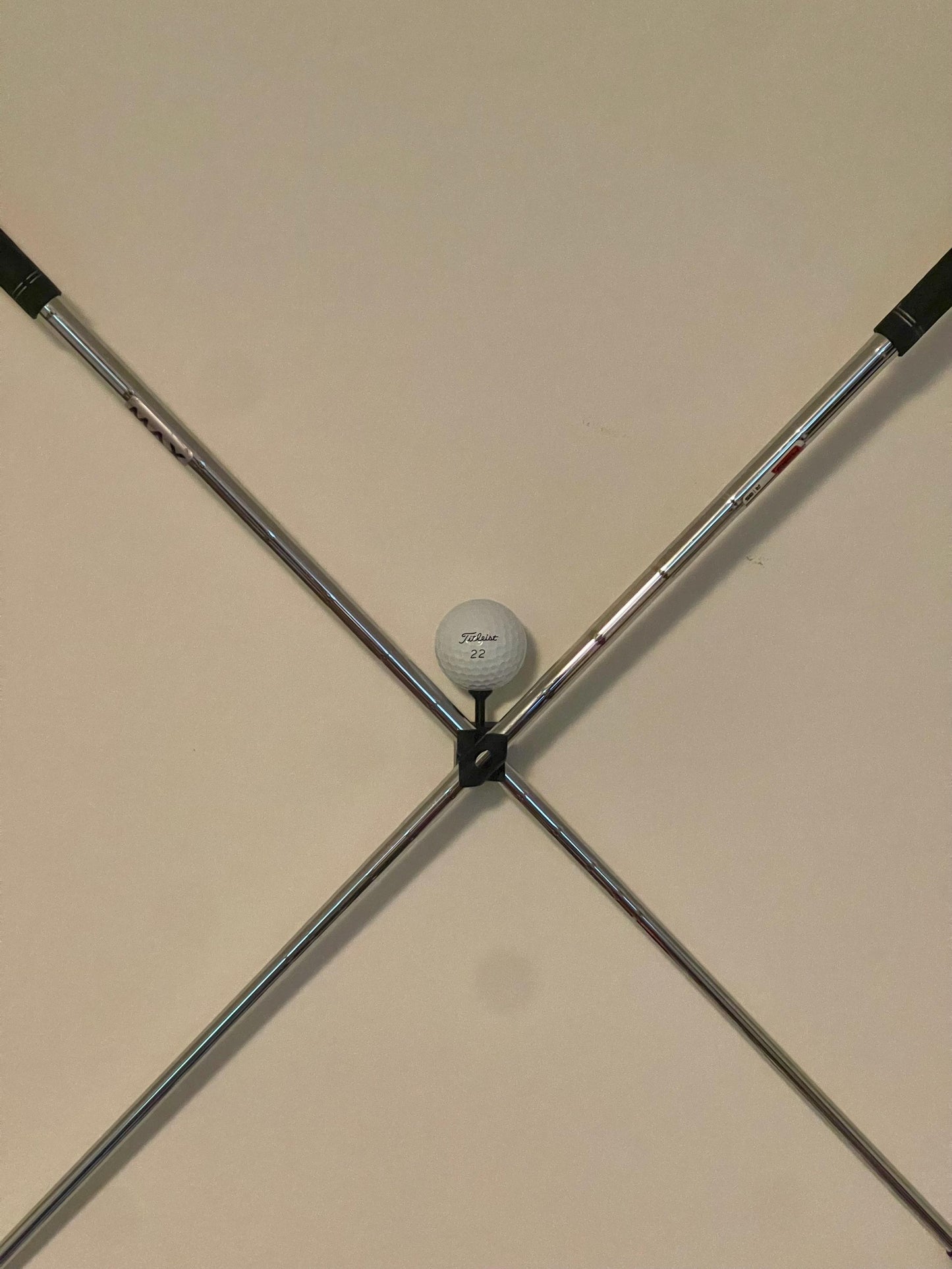 Dual Golf Club Wall Mount Bracket with Tee Holder for Golf Ball / X Pattern / 11mm or 17mm / Perfect for any club! / Display your clubs!